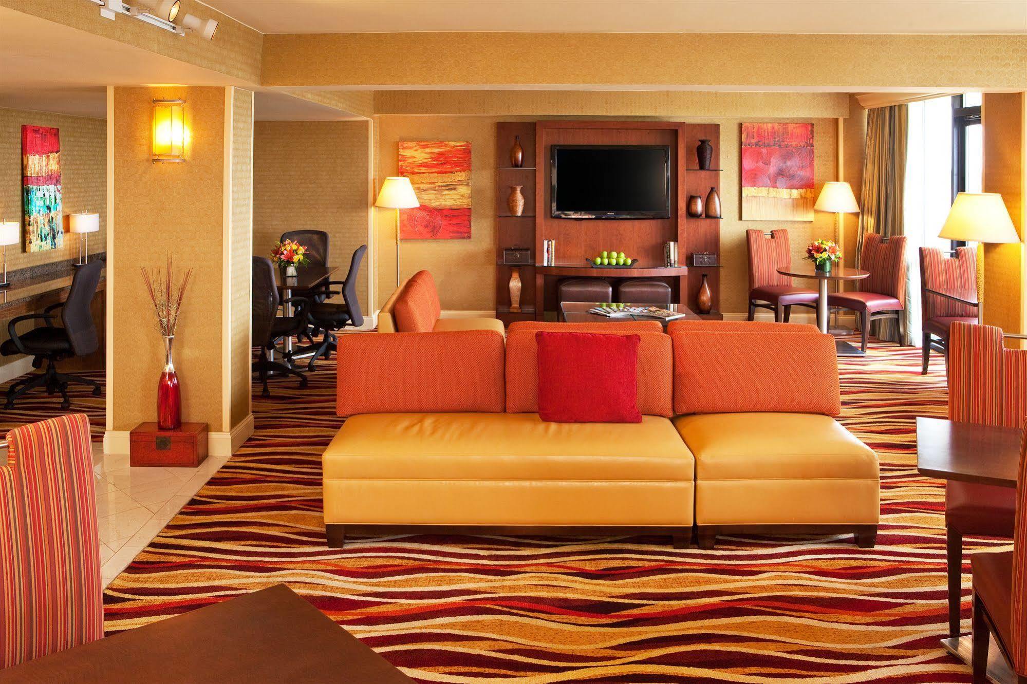 The Hotel Ml Mount Laurel Extérieur photo